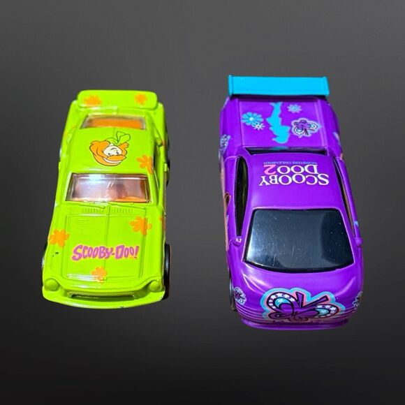 Scooby Doo Racing Champions Die Cast Daphne & Scooby Doo 2 Monsters Unleashed A3 - Picture 9 of 10